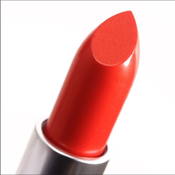 MAC COSMETICS CREMESHEEN LIPSTICK DOZEN CARNATIONS red - Picture 3 of 8